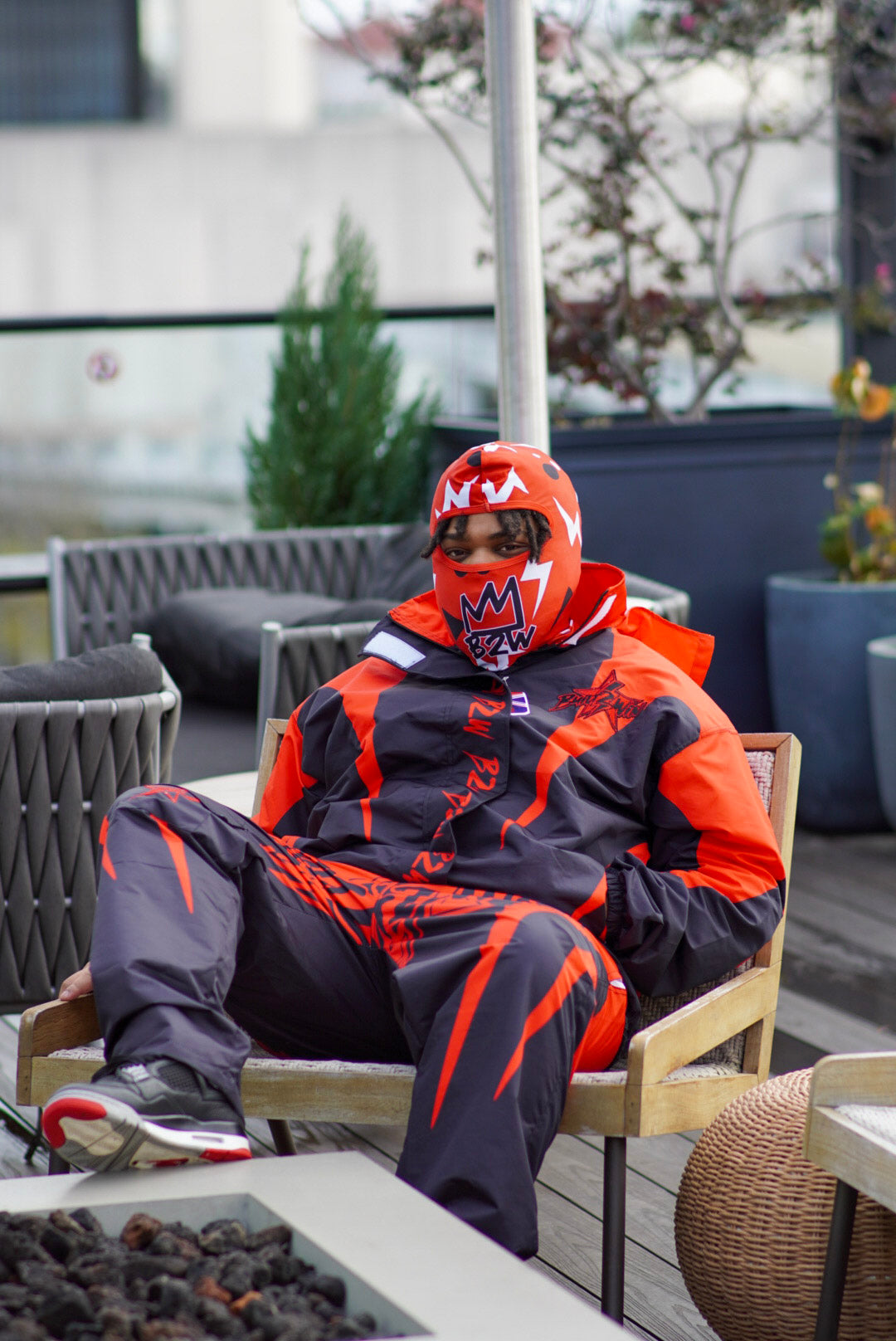 B2W WINDBREAKER SET